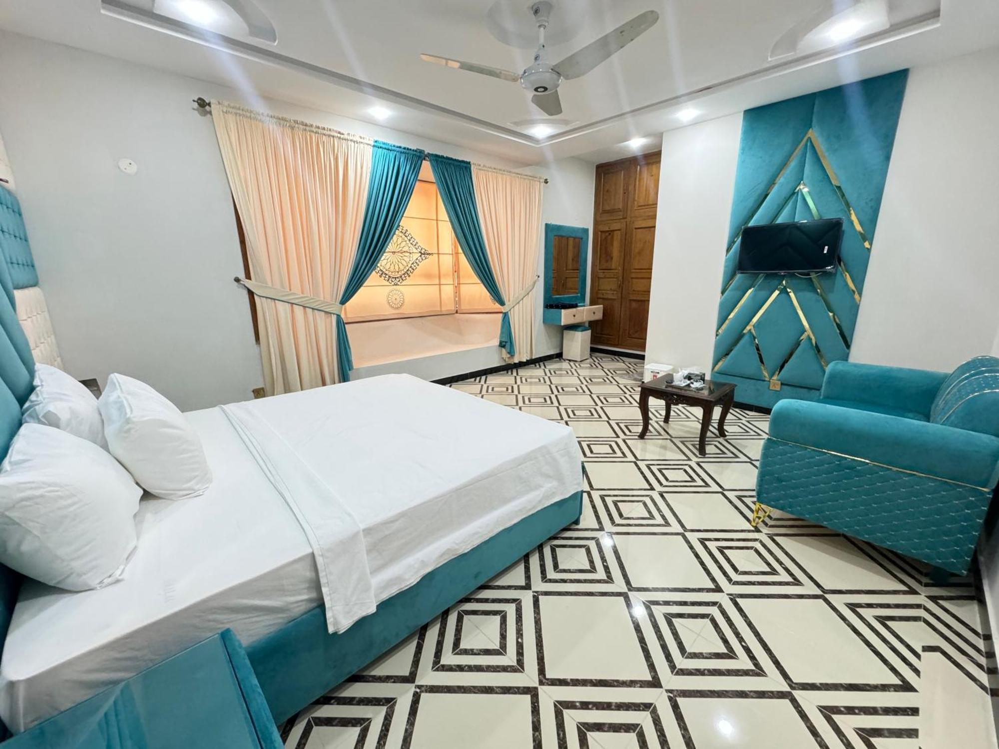 Royal Executive Inn Guest House İslamabad Dış mekan fotoğraf